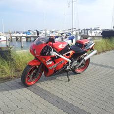 Honda vfr 400 nc30