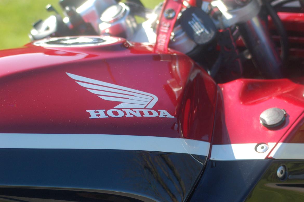 Honda CBR 1000 F ( SOLGT ) billede 3