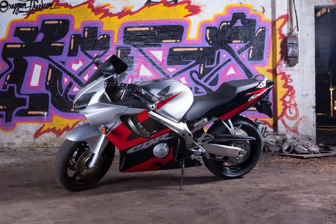 Honda CBR 600 F (solgt) billede 7