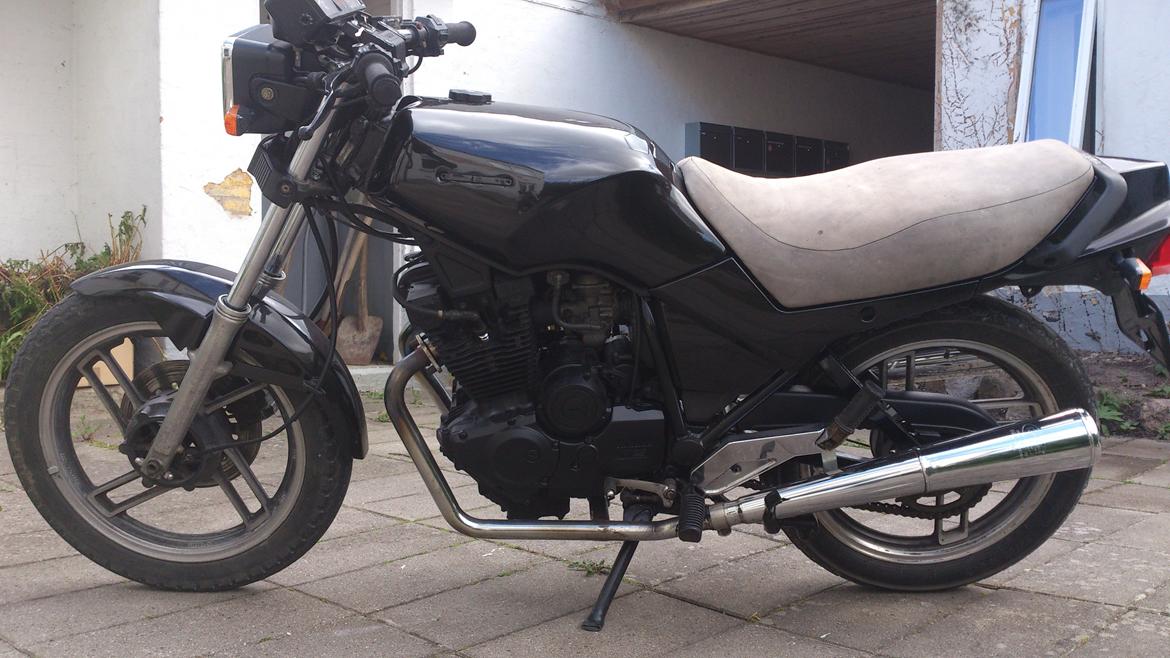 Yamaha xs 400 billede 5