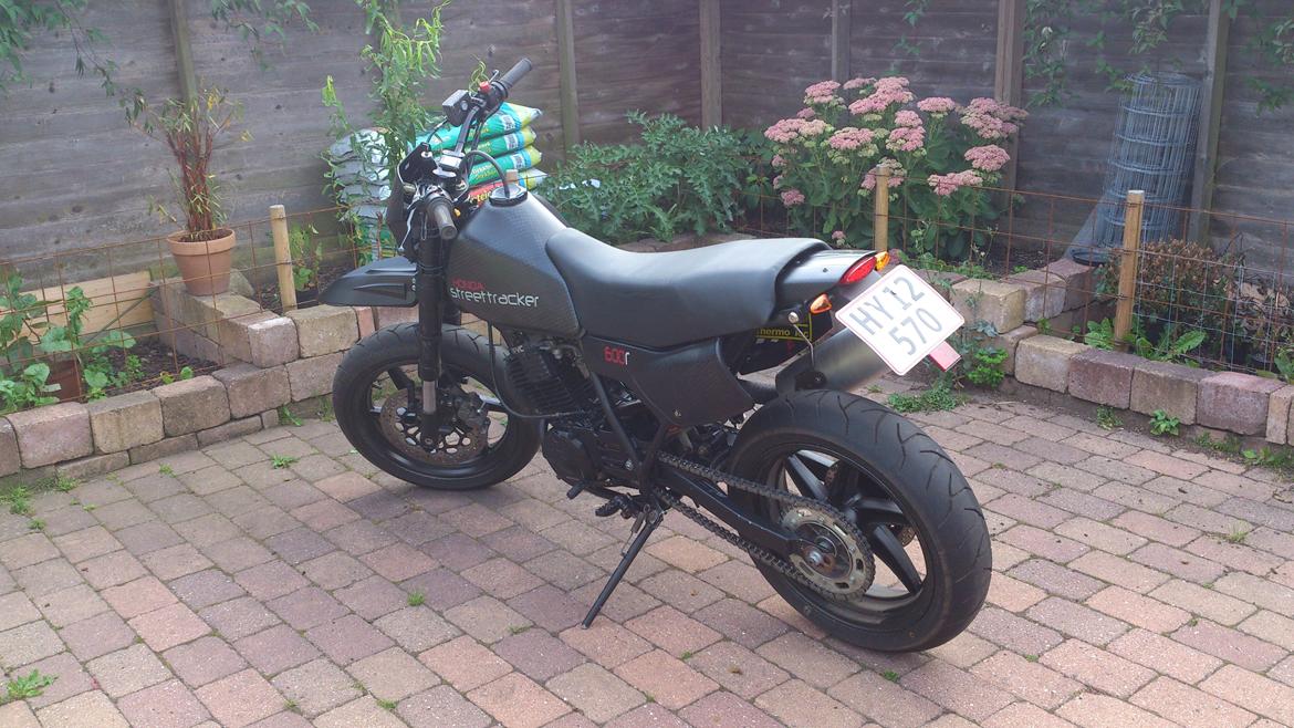 Honda XL600R Street Tracker billede 1