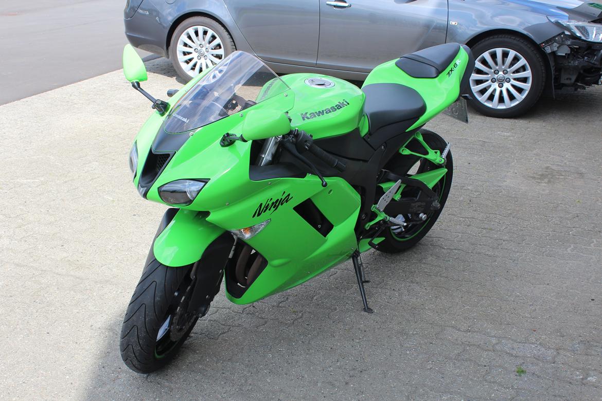 Kawasaki Ninja Zx6r SOLGT! billede 3