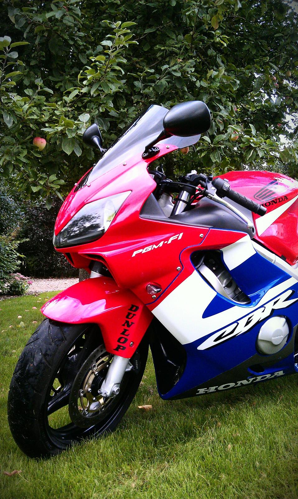 Honda CBR 600 F4 Sport billede 9