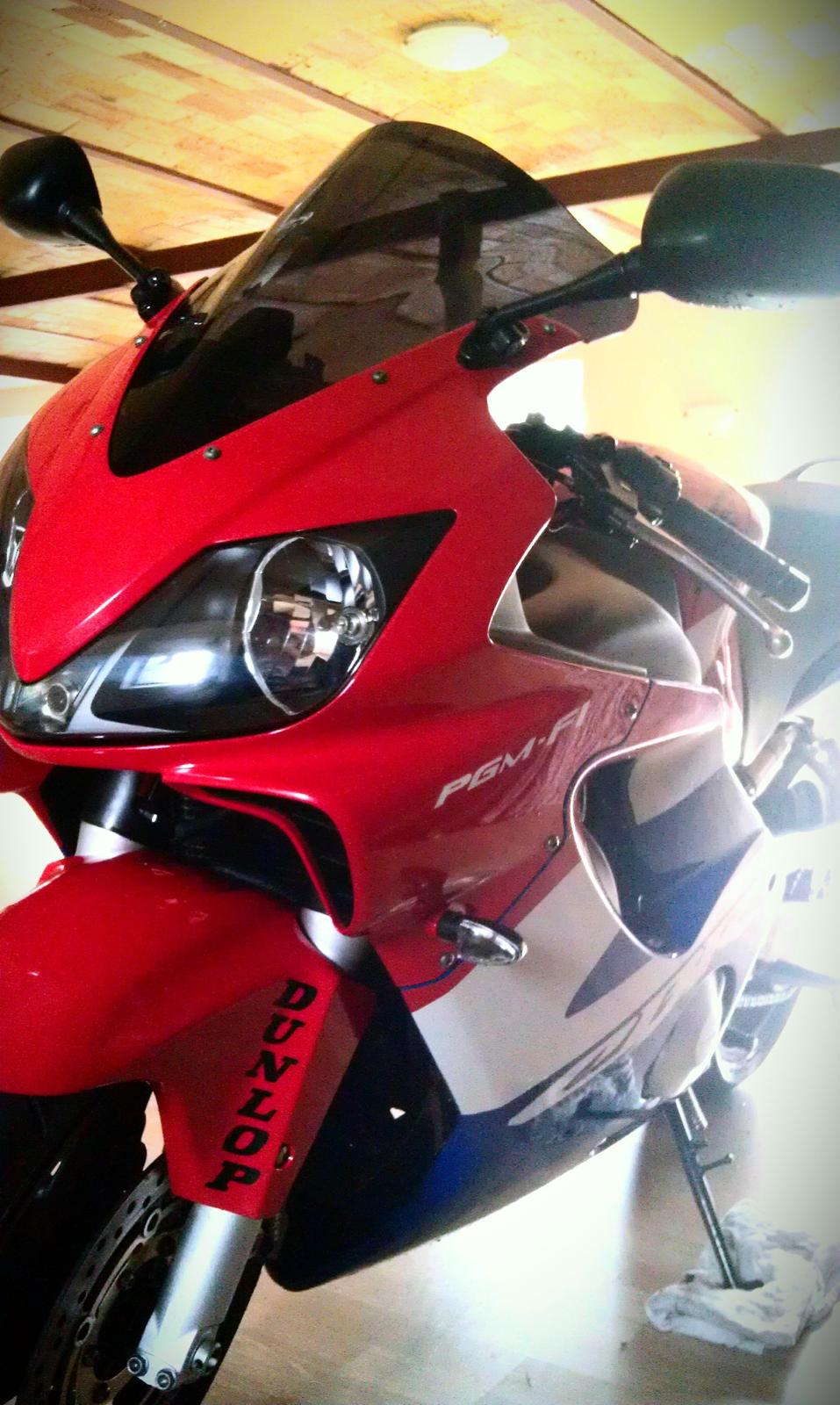 Honda CBR 600 F4 Sport billede 11