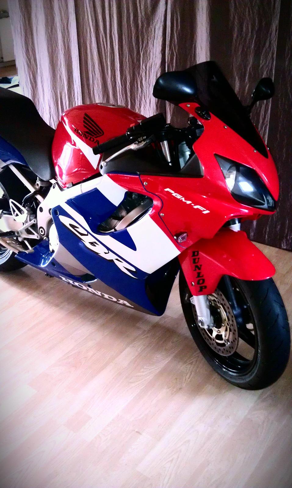Honda CBR 600 F4 Sport billede 12