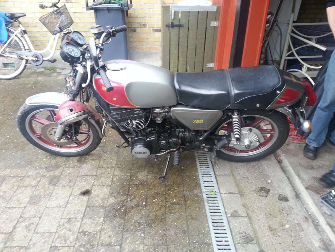 Yamaha xs 750 billede 5