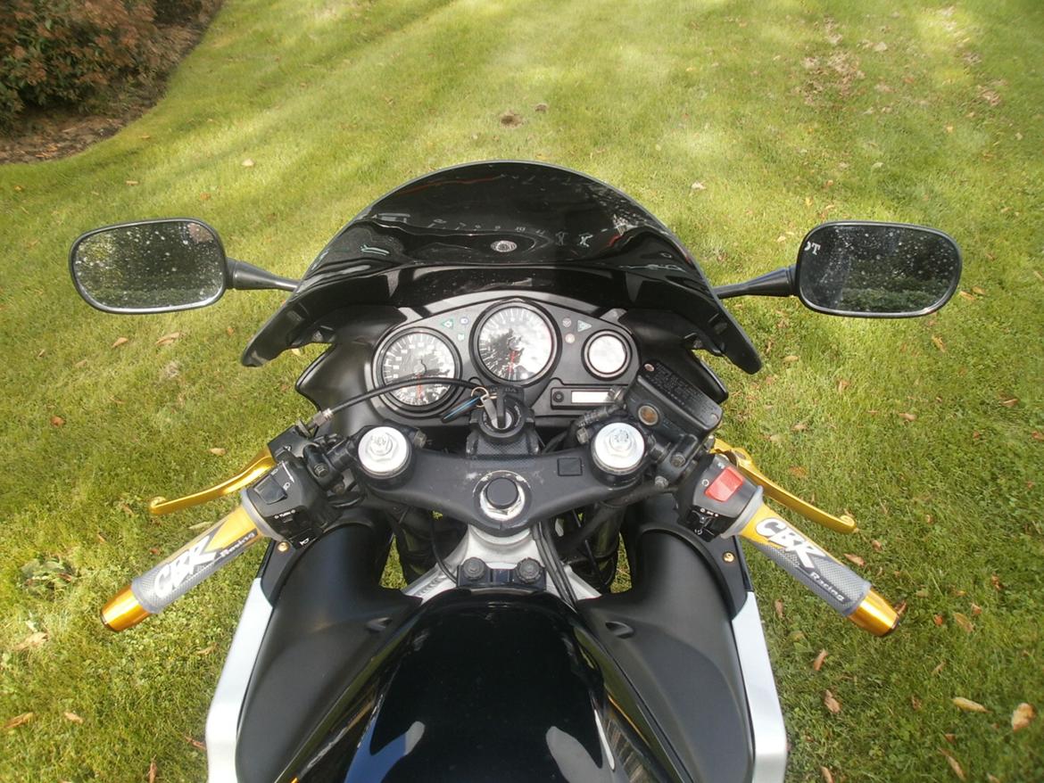 Honda CBR 600 F4 billede 18