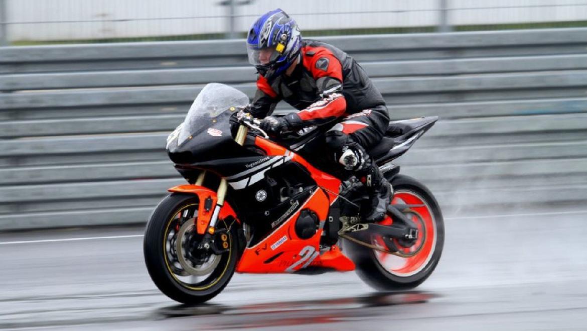 Yamaha R6 bane (SOLGT) - Jyllandsringen billede 9