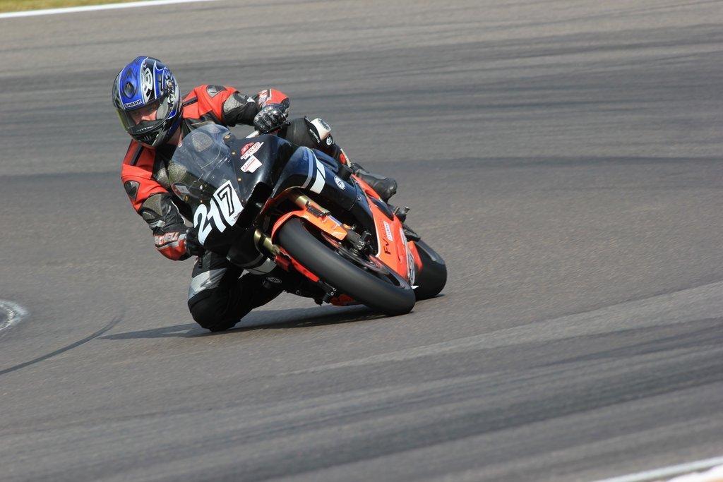 Yamaha R6 bane (SOLGT) billede 12