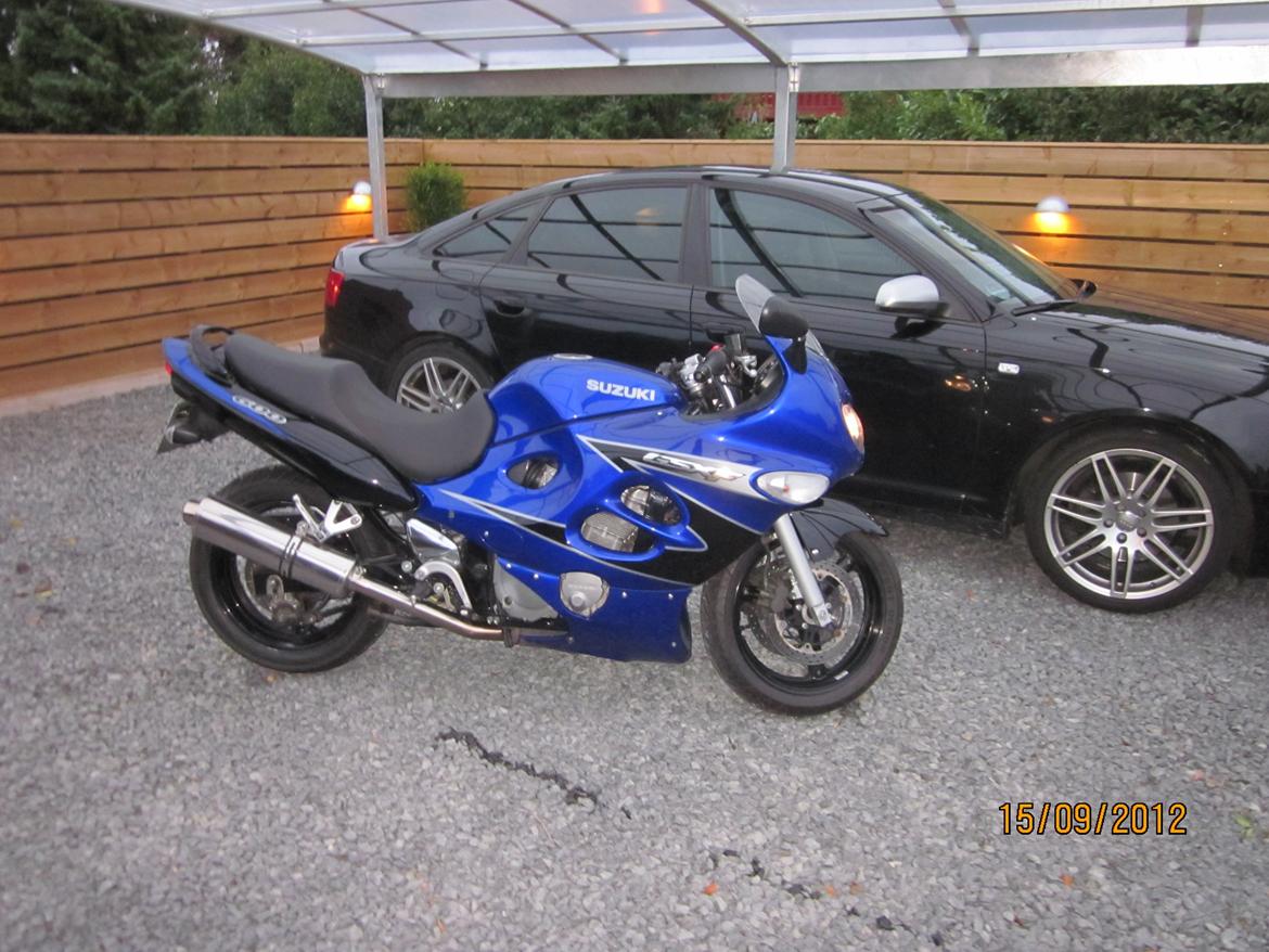 Suzuki GSX 600F   solgt billede 6