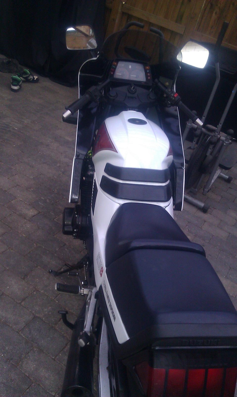 Suzuki GSX 1100es billede 4