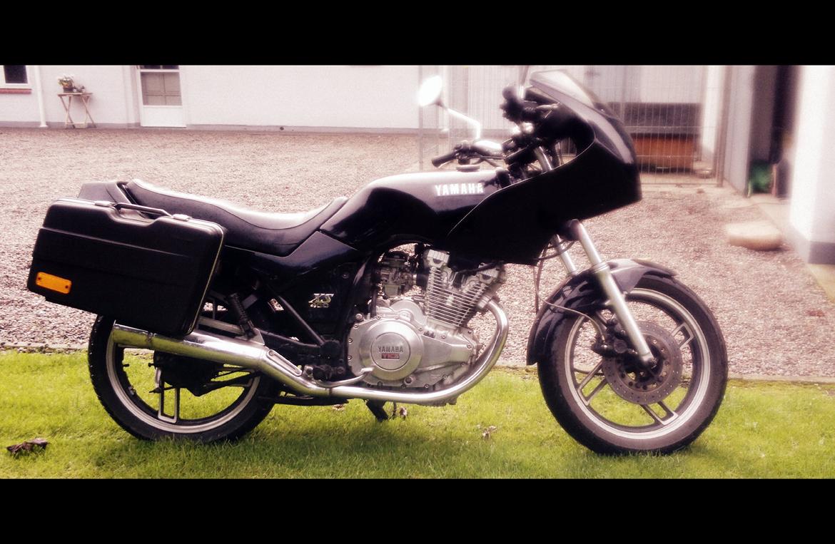 Yamaha XS 400 DOHC billede 4