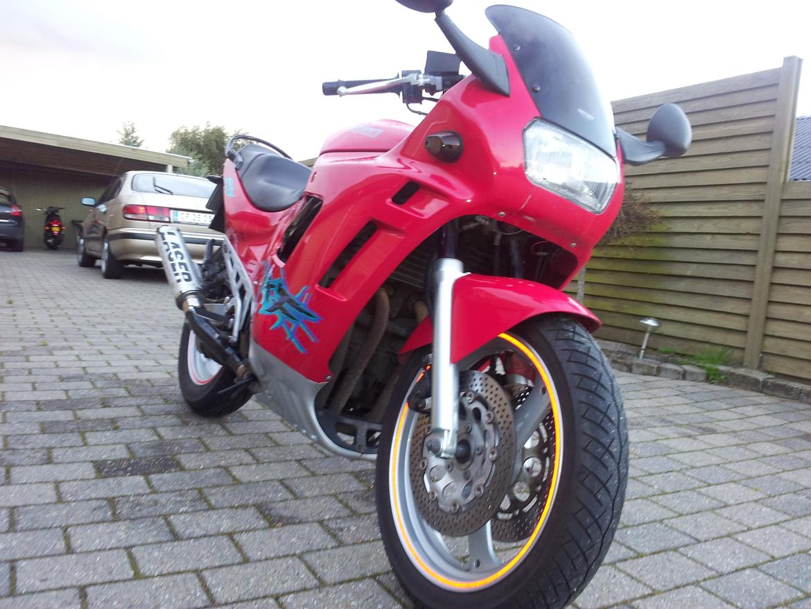 Suzuki Gsx 600 F (kantana) billede 1