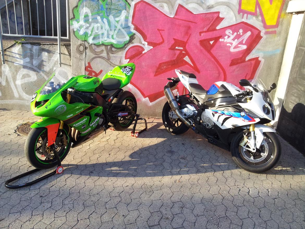 Kawasaki ZX10R billede 21