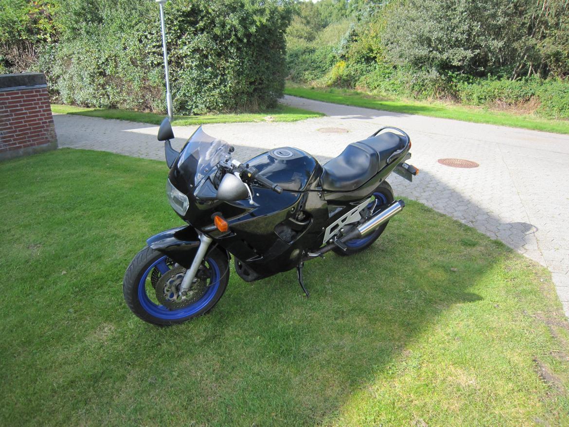 Suzuki GSX 600 F "Katana" billede 5