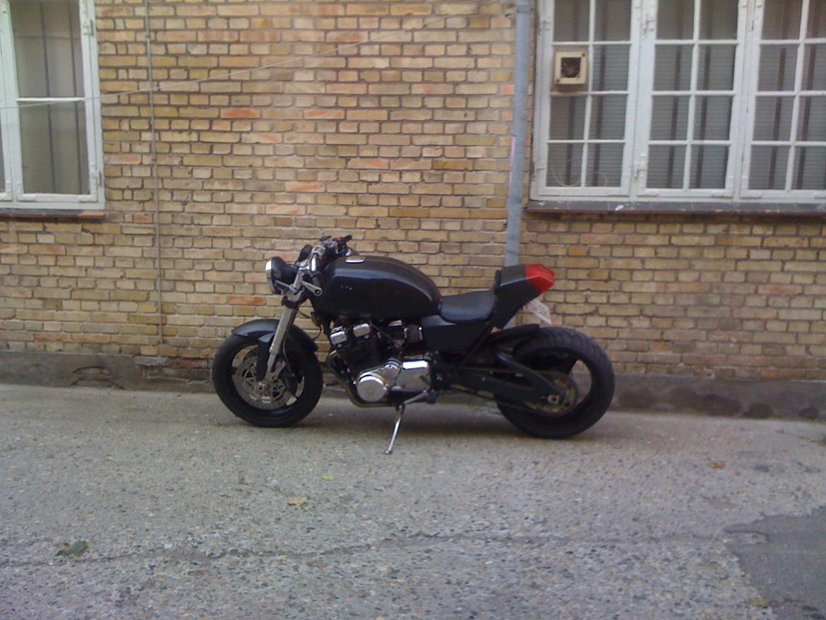 Suzuki GSX 1100 EX billede 1