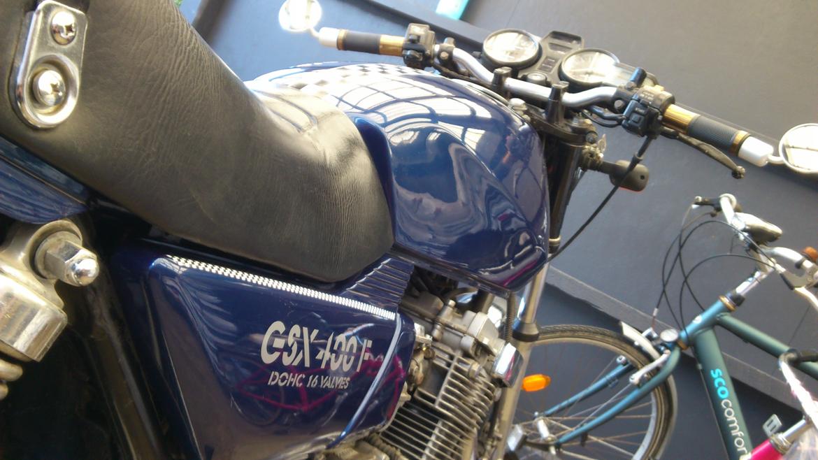 Suzuki GSX 400F billede 3