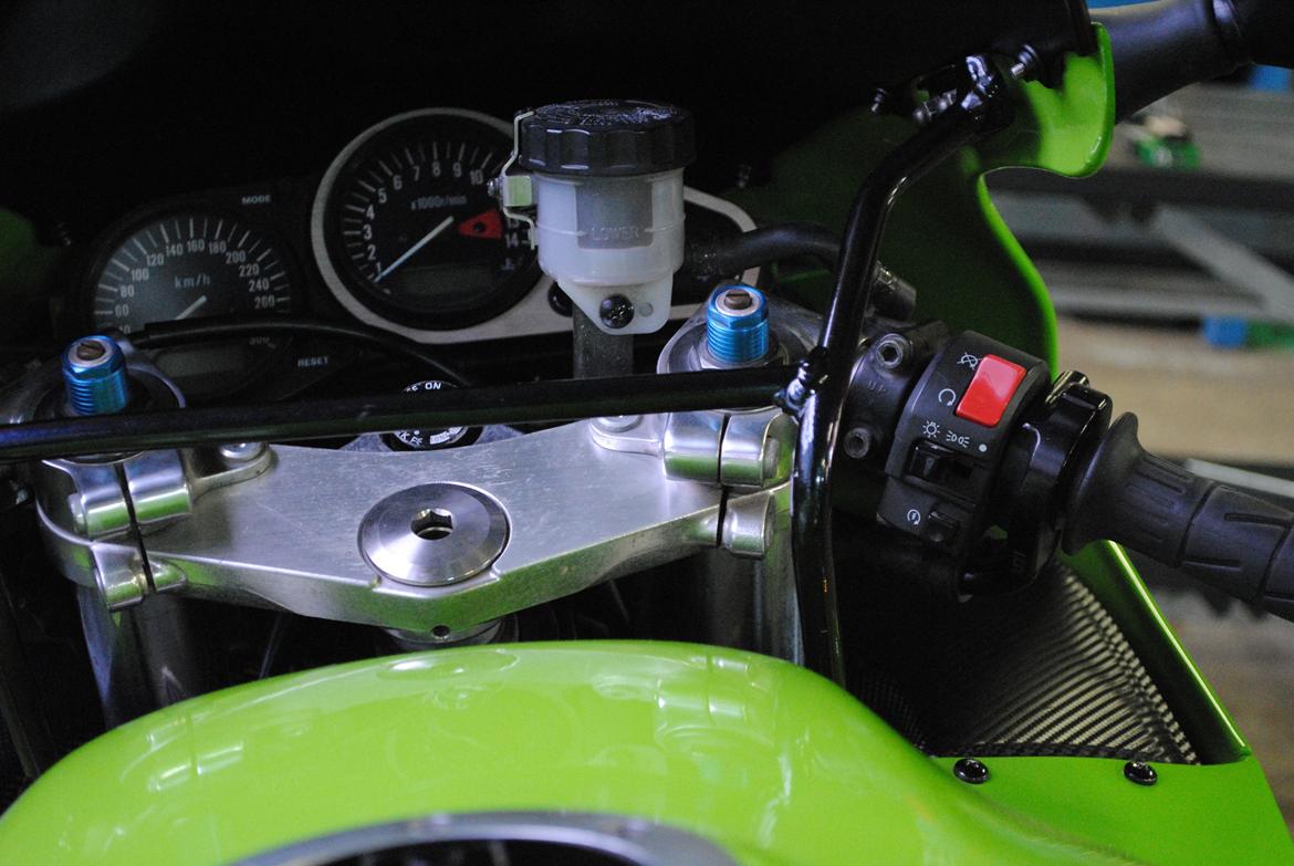Kawasaki ZX9r ninja billede 7