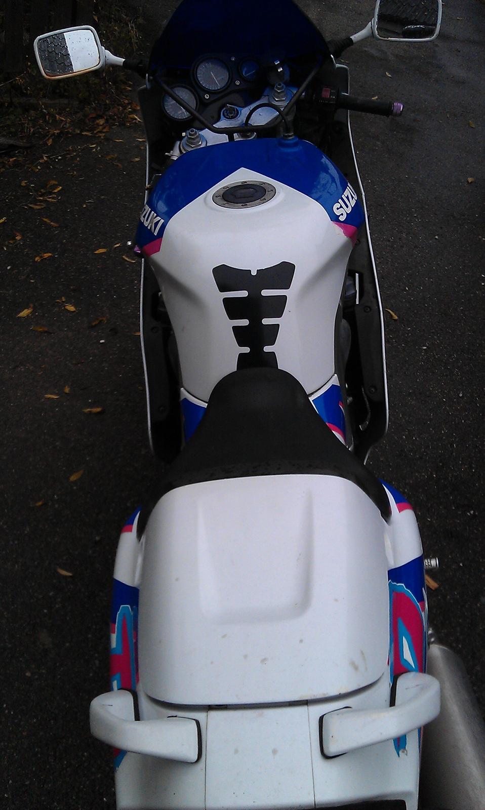 Suzuki GSX750RW(solgt) billede 2