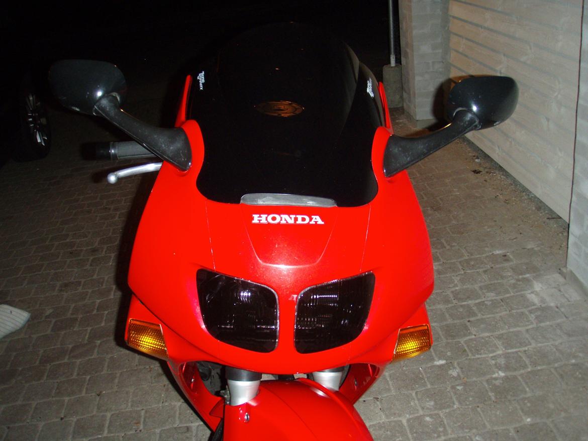 Honda VFR 750 RC36-ll - Tinted double bubble wind screen og sorte forlygter billede 2
