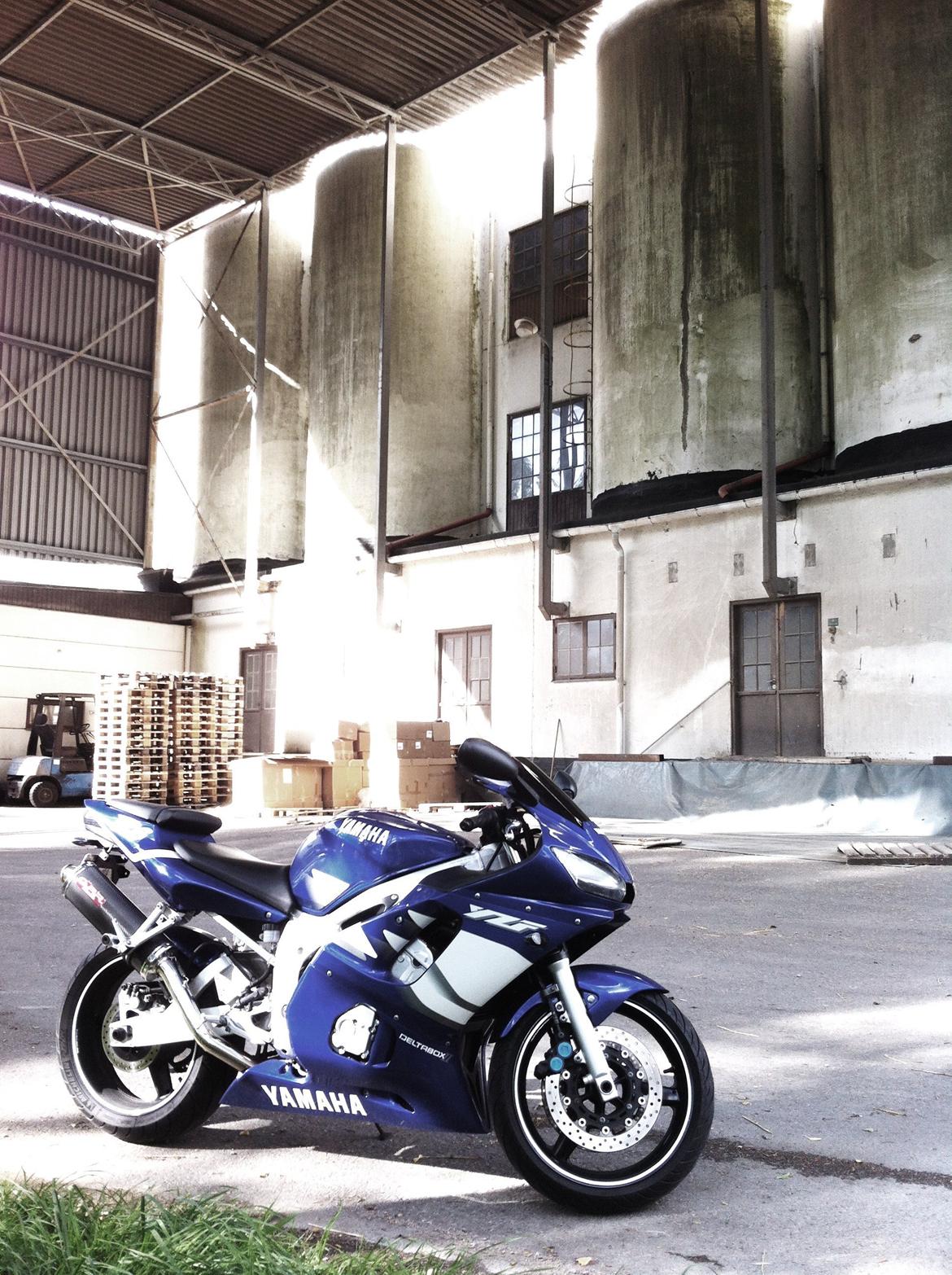 Yamaha YZF-R6 billede 1