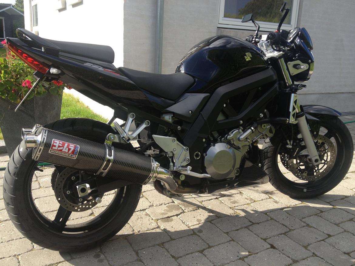 Suzuki SV1000N-K7 billede 2