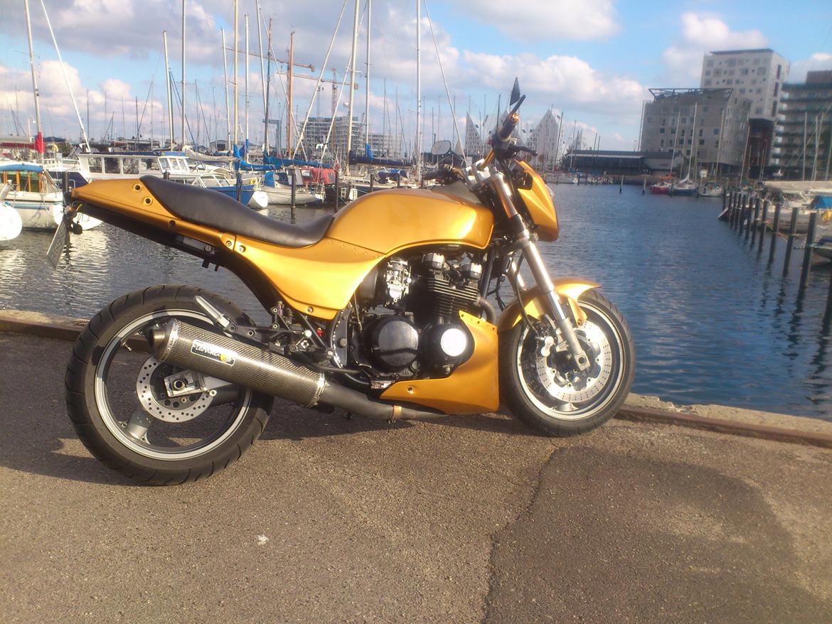 Kawasaki gpz 750 UT Streetfighter billede 3