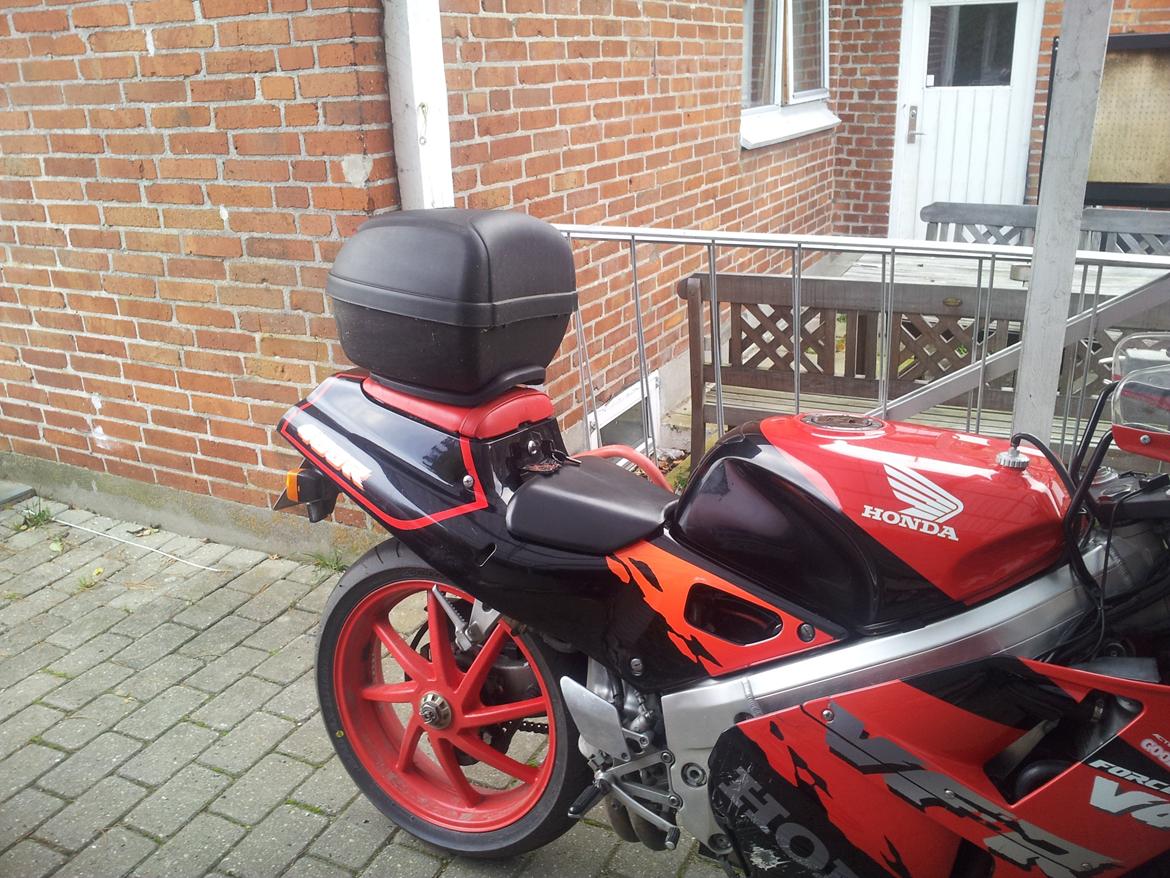 Honda vfr 400 nc30 billede 6