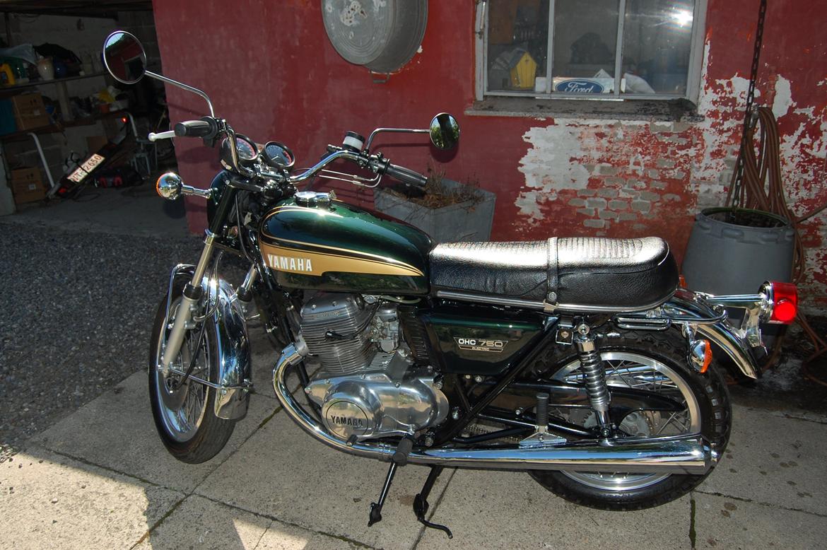 Yamaha TX 750 billede 1