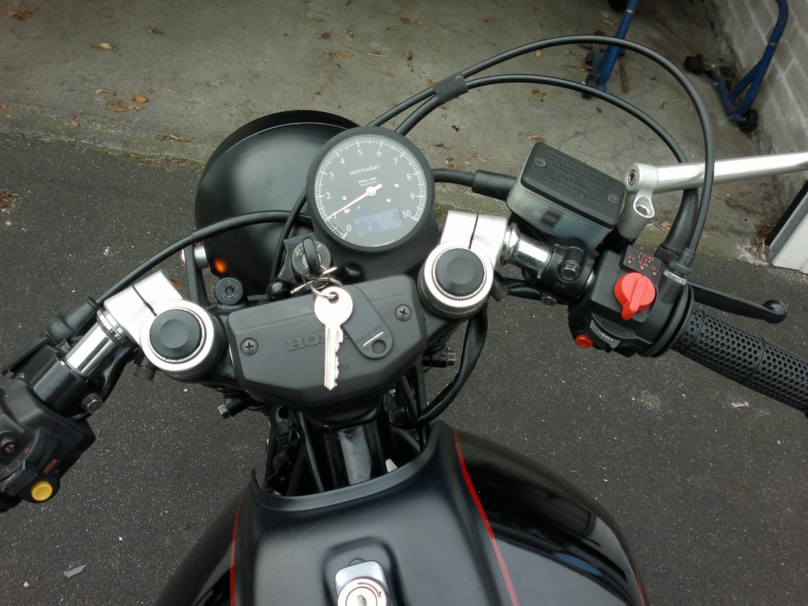 Honda CB 750 DOHC FA - bag "styretøjet" billede 10