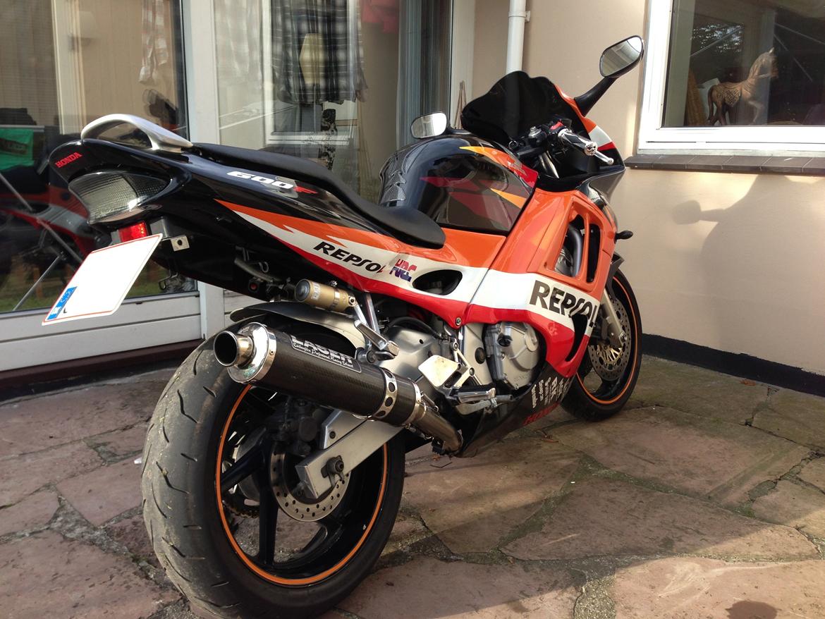 Honda CBR600F billede 12