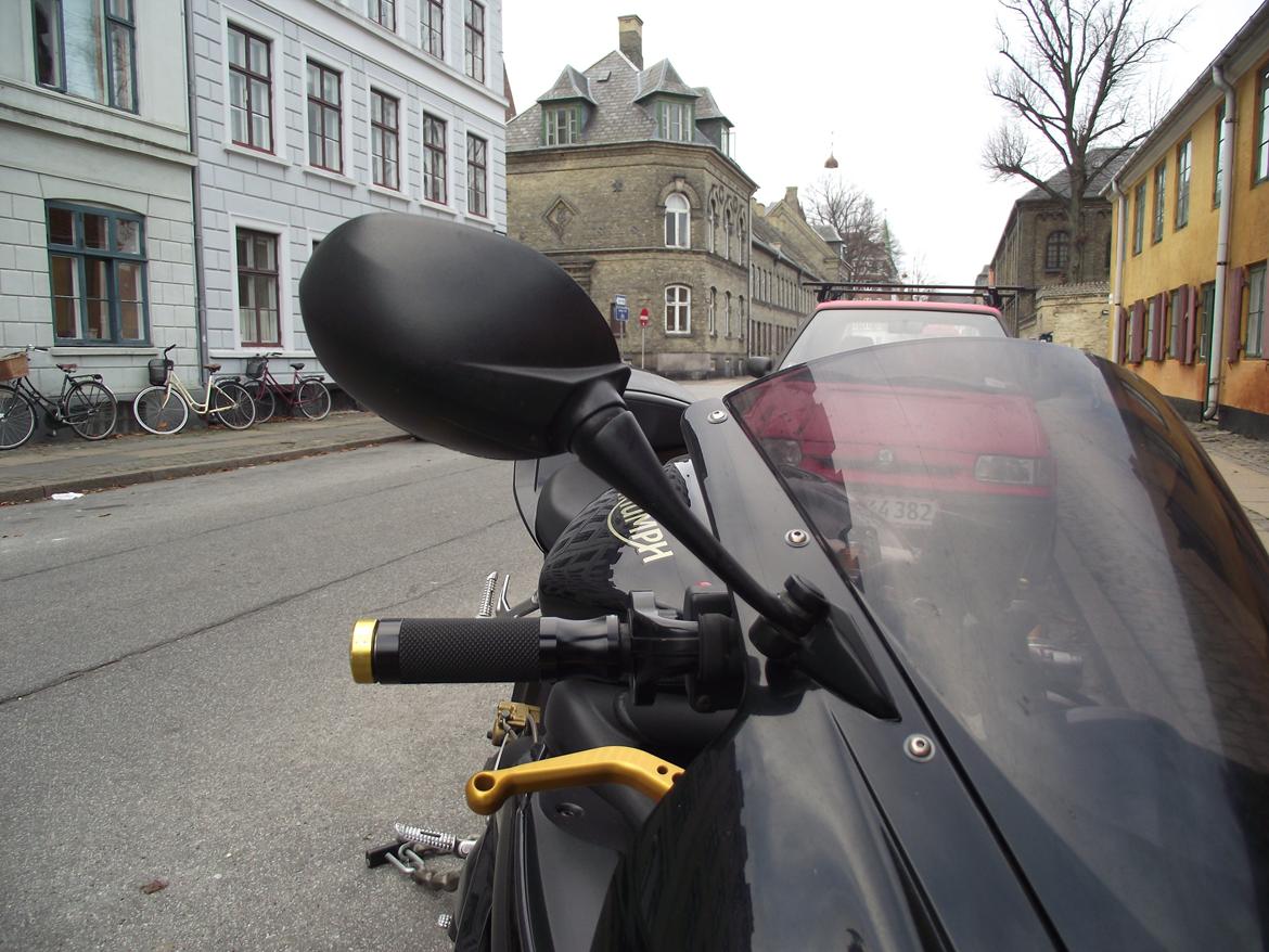 Triumph Daytona 675 billede 12