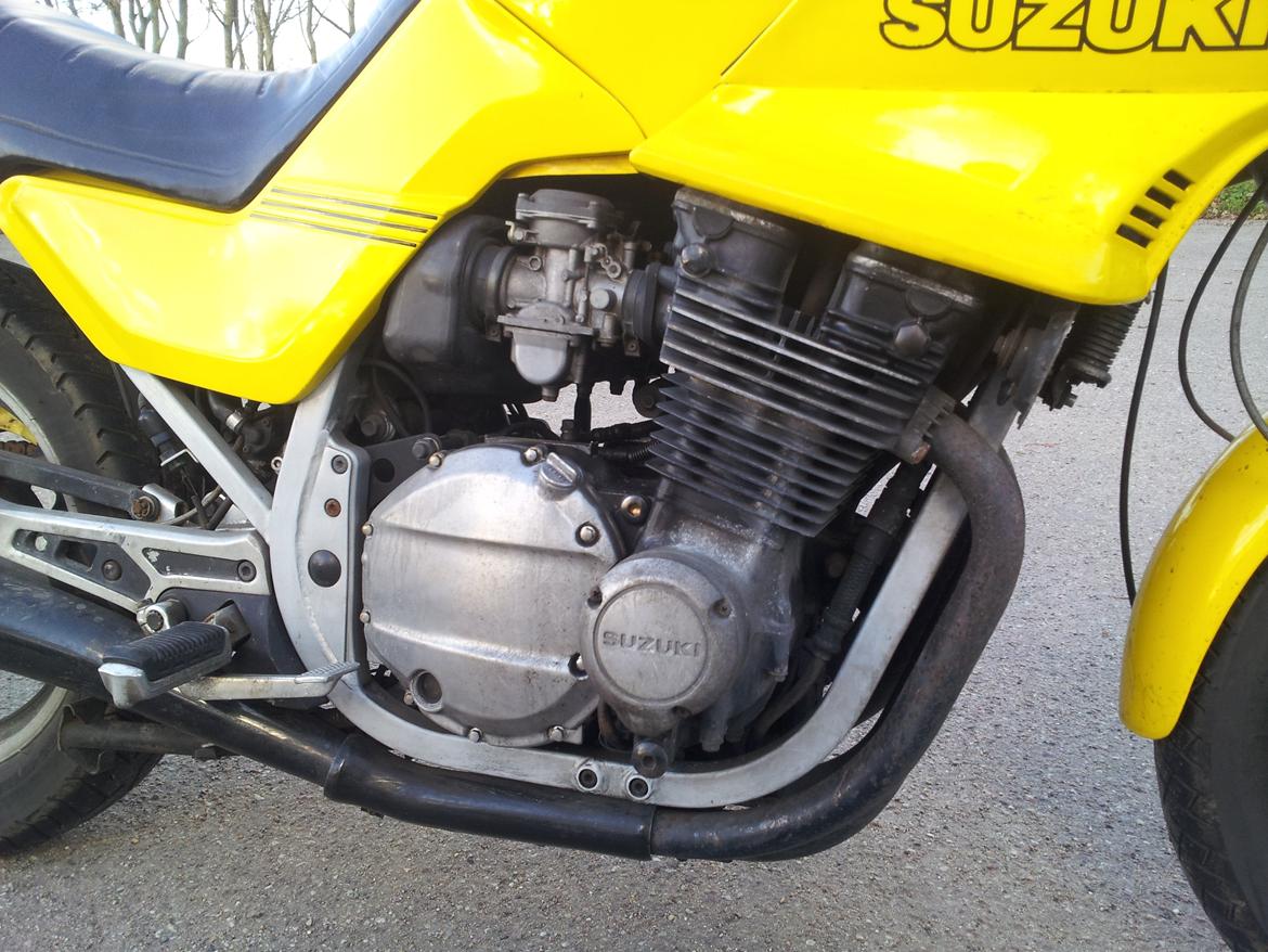 Suzuki Gsx es 750 billede 12