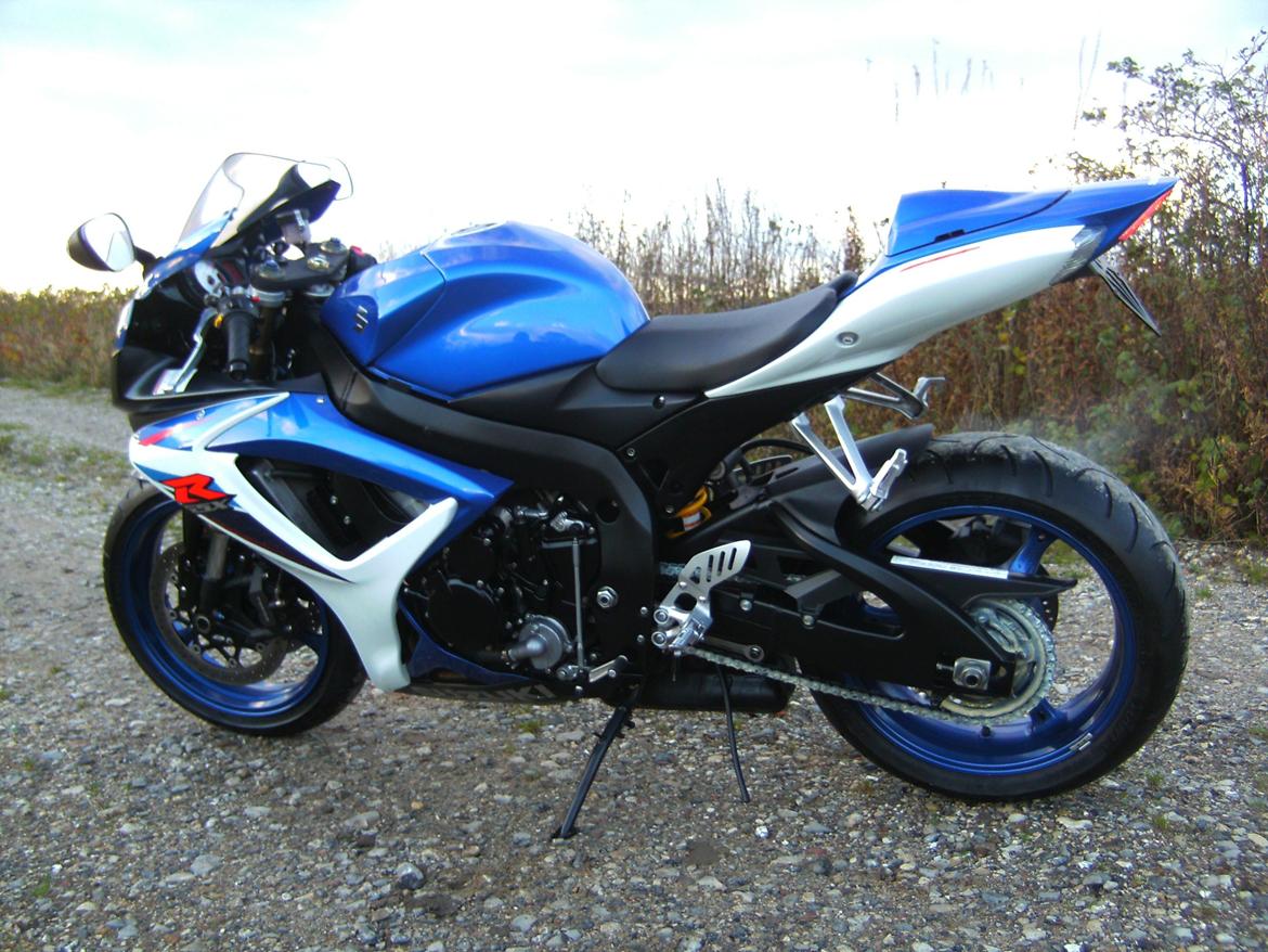 Suzuki GSX 600R (SOLGT) billede 1