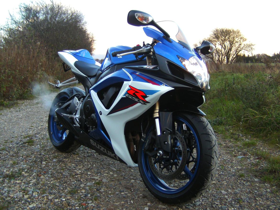Suzuki GSX 600R (SOLGT) billede 4