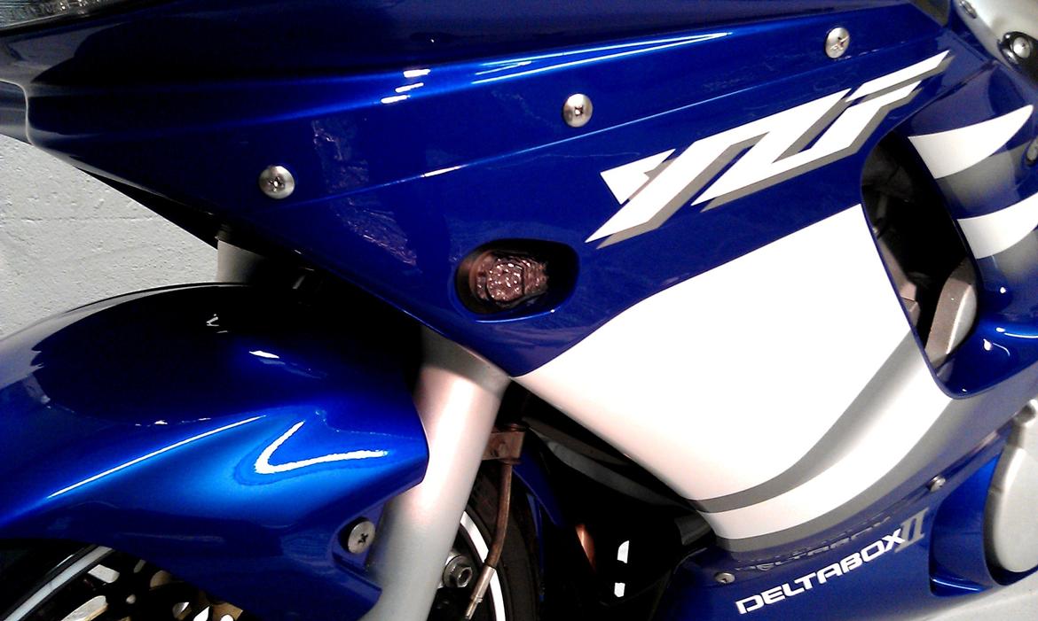 Yamaha R6 billede 4