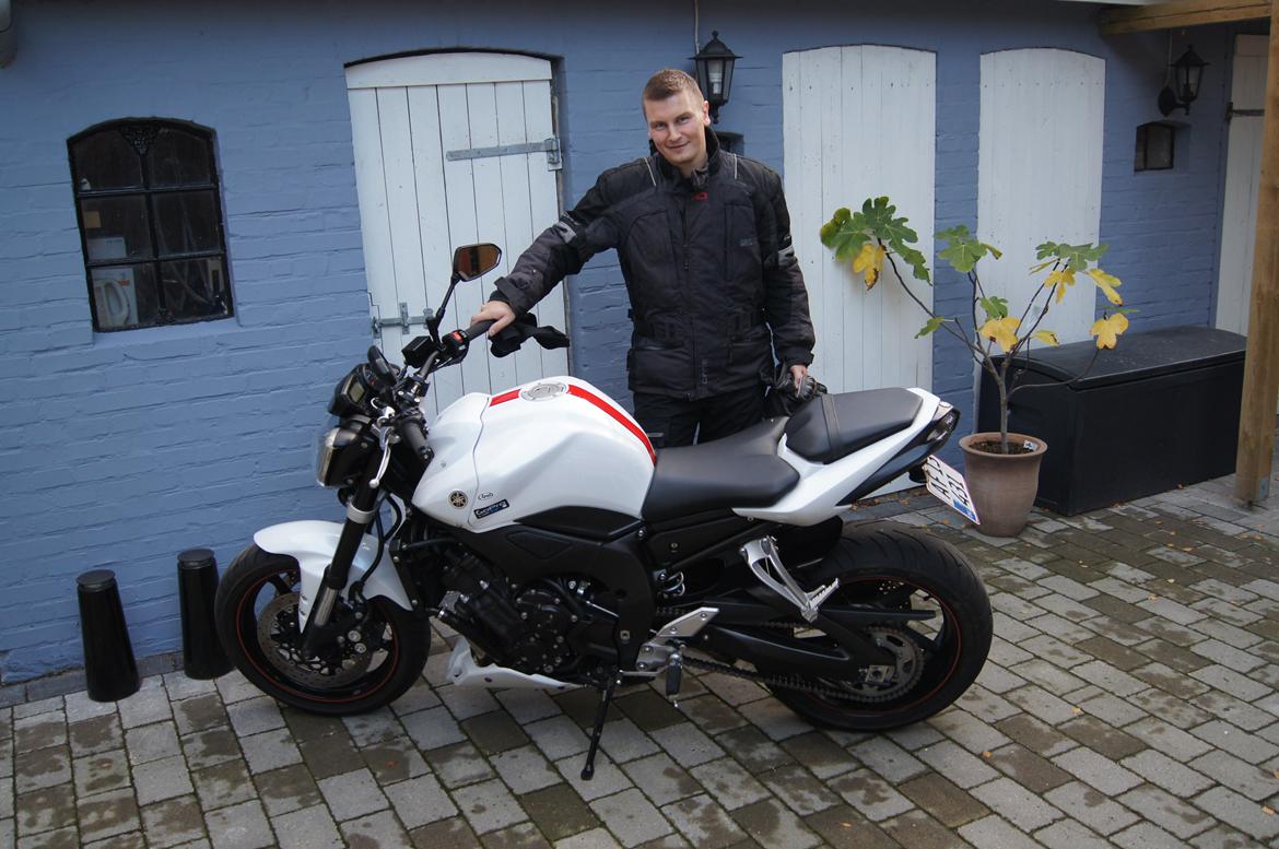 Yamaha FZ1N (Solgt) billede 13
