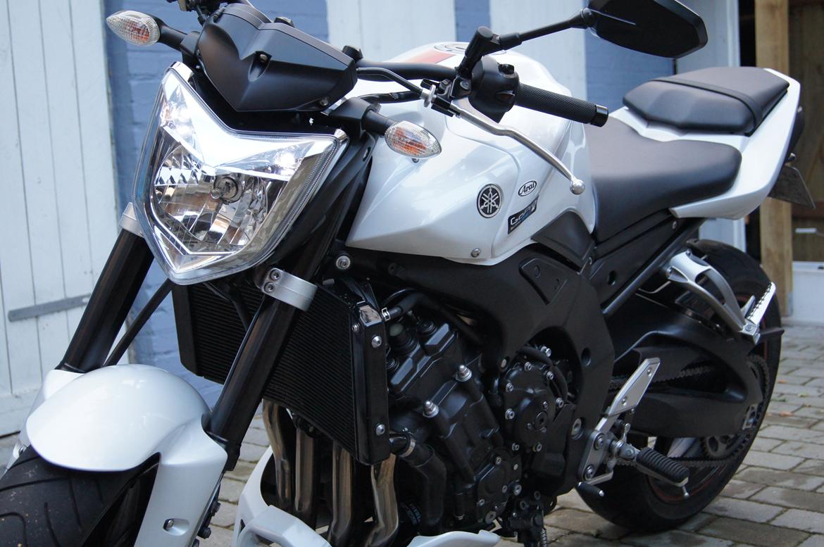 Yamaha FZ1N (Solgt) billede 16