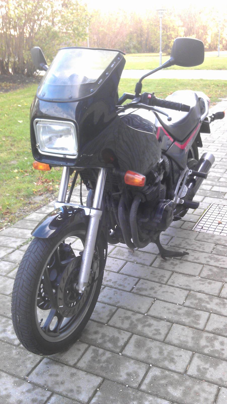 Yamaha XJ 600 billede 3