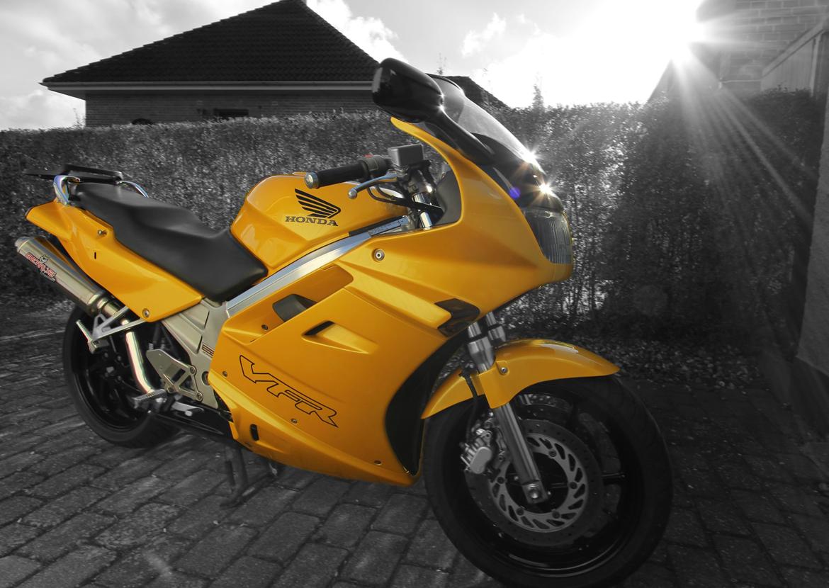 Honda VFR 750F RC36-1 billede 5