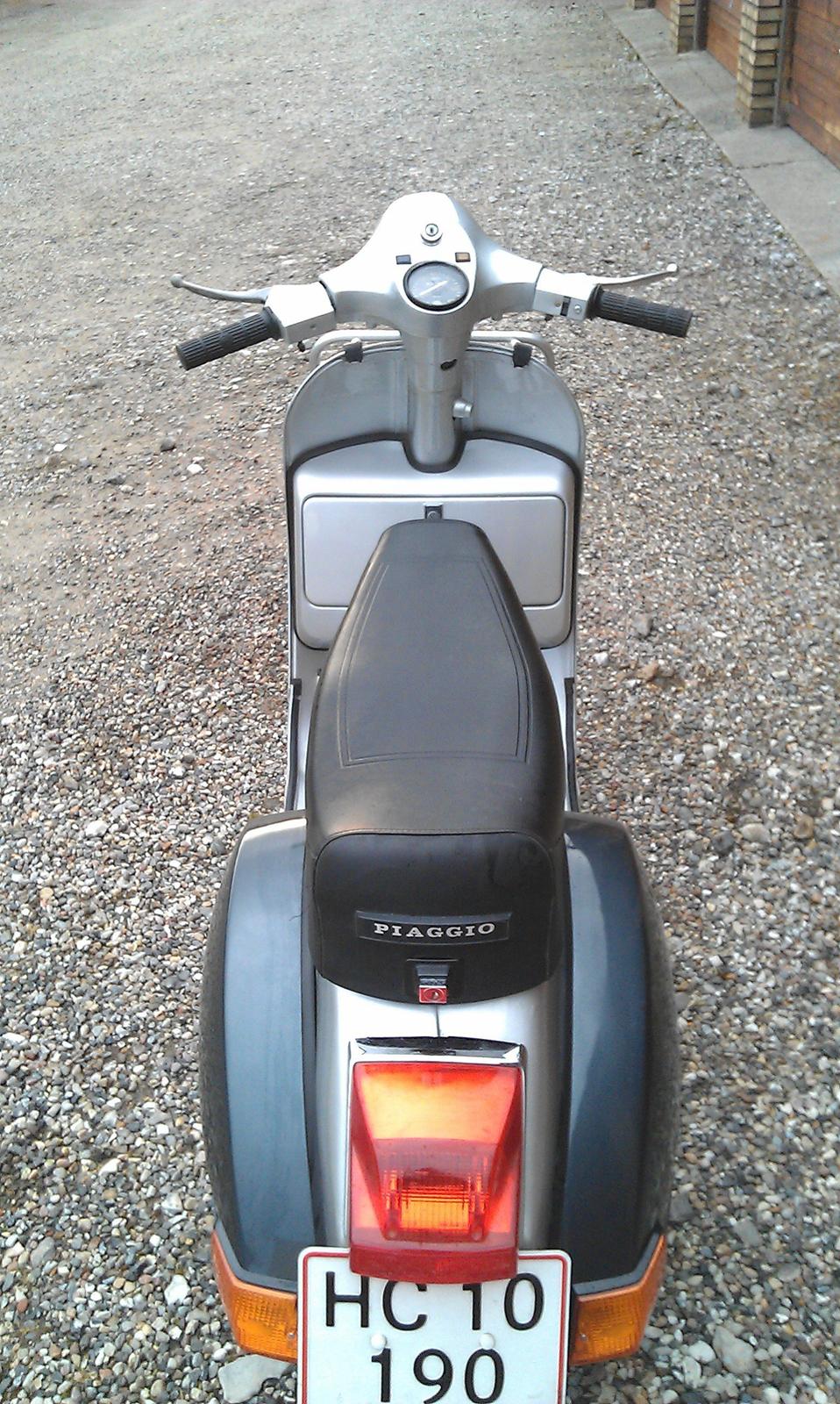 Piaggio Vespa P200E billede 3