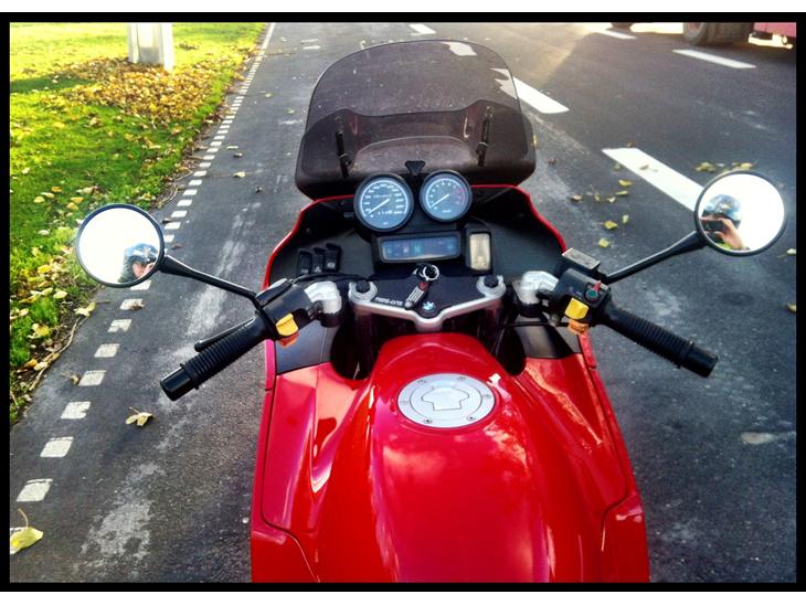 {{currentPhoto.altText}} billede {{currentPhoto.number}}