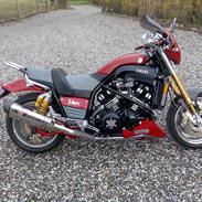 Yamaha v-max