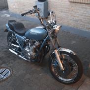 Suzuki GS550L