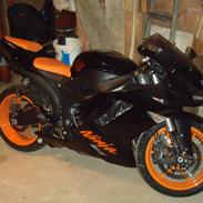 Kawasaki zx6r