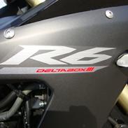 Yamaha r6
