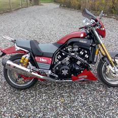 Yamaha v-max