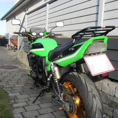 Kawasaki ZRX1200R Eddy Lawson replica