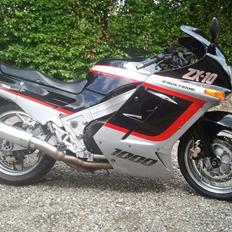 Kawasaki Zx10