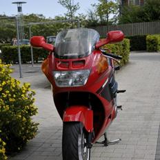 Honda CBR 1000 F